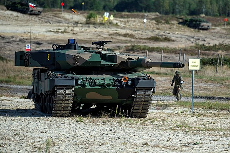 Leopard 2 Main Battle Tank